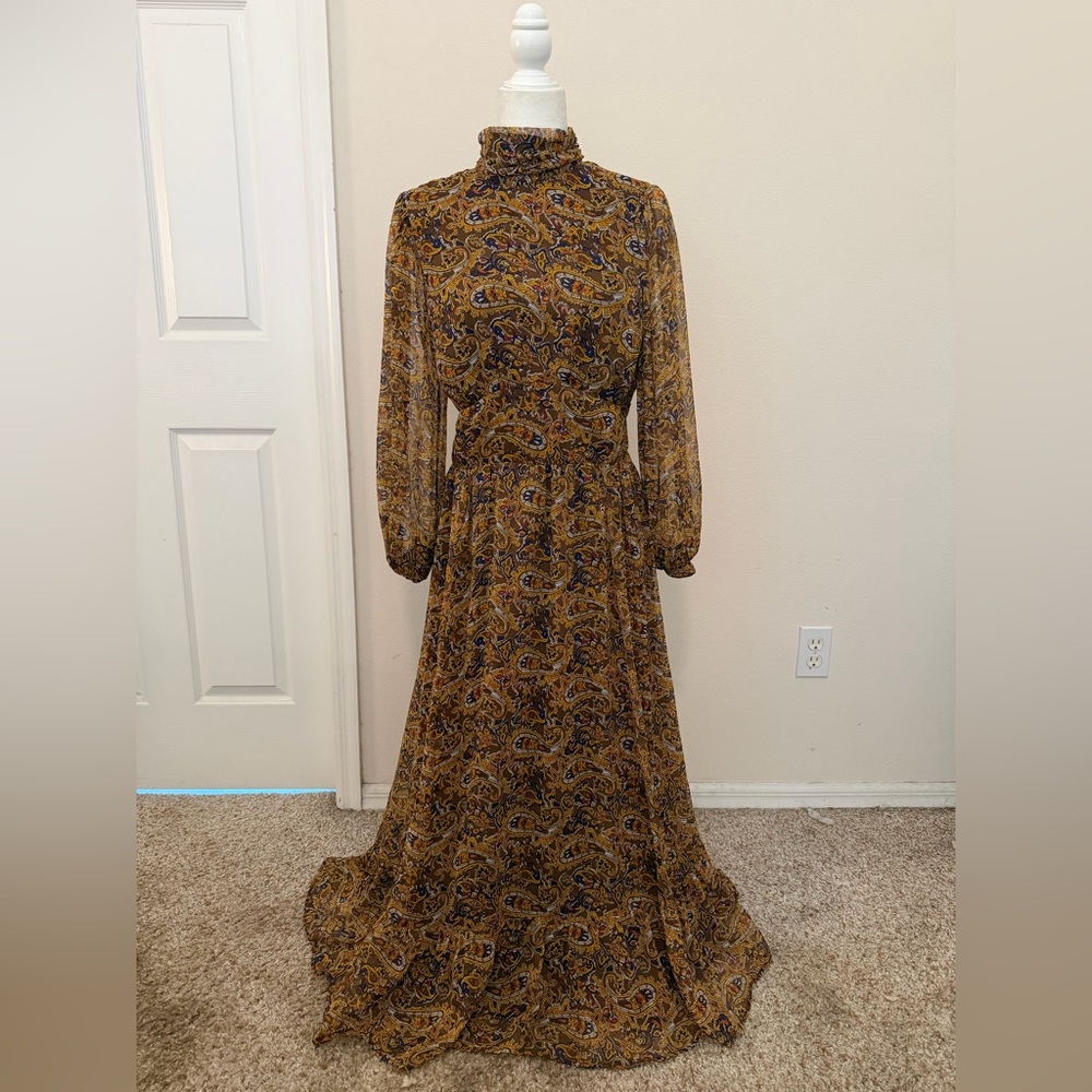 Ivy City Co Paisley Maxi Dress in Brown and Gold
